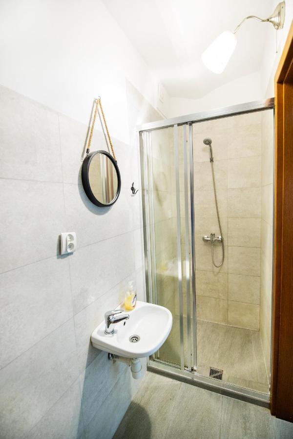 Zielona Przystan Hotel Manasterz Kültér fotó