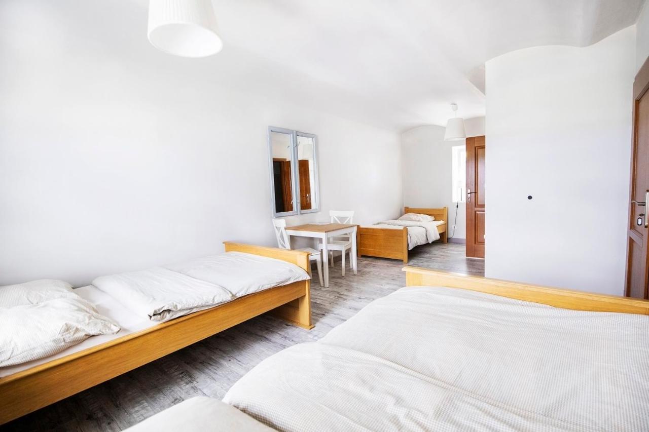 Zielona Przystan Hotel Manasterz Kültér fotó