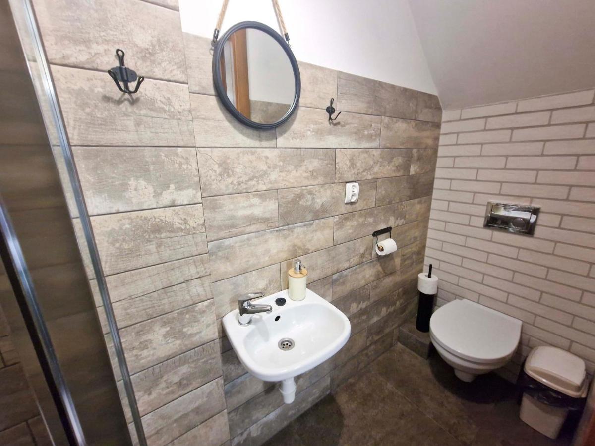 Zielona Przystan Hotel Manasterz Kültér fotó