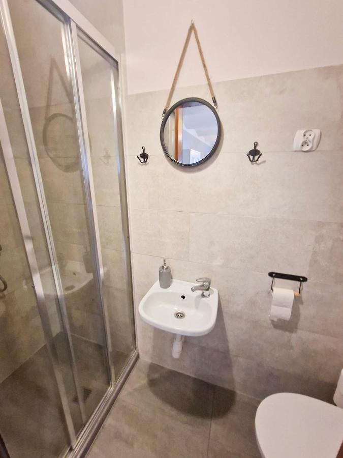 Zielona Przystan Hotel Manasterz Kültér fotó