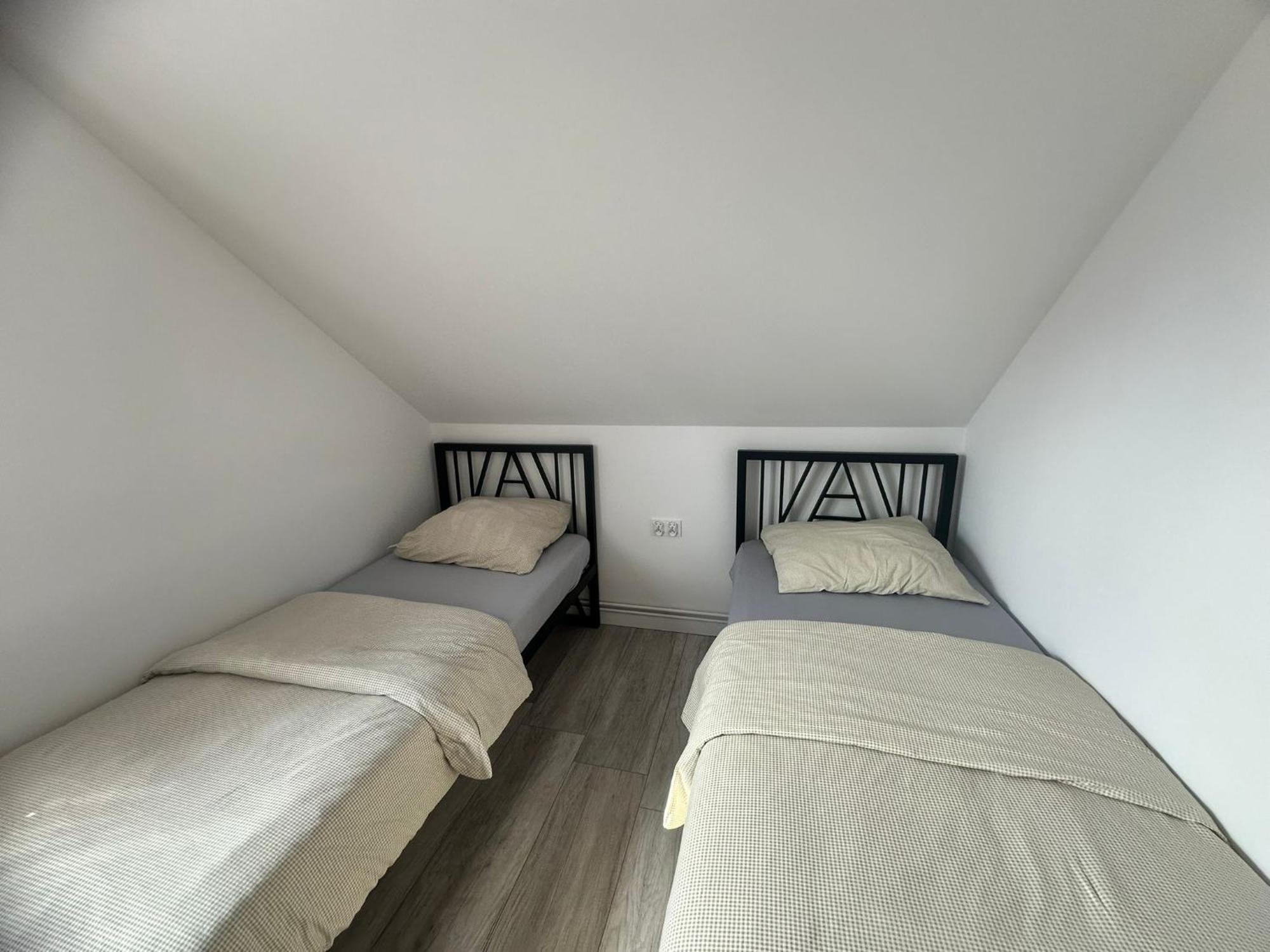 Zielona Przystan Hotel Manasterz Kültér fotó